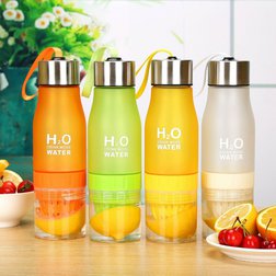 Portable-H2O-Fruit-Infuser-Water-Bottle-Lemon.jpg